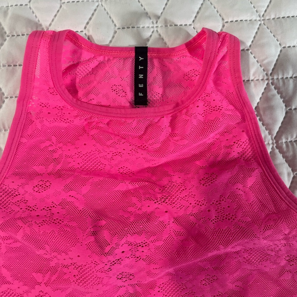 Savage X Fenty Hot Pink Lace Mesh Crop Top Bralette Size Small 4-6 NWOT - Picture 2 of 8